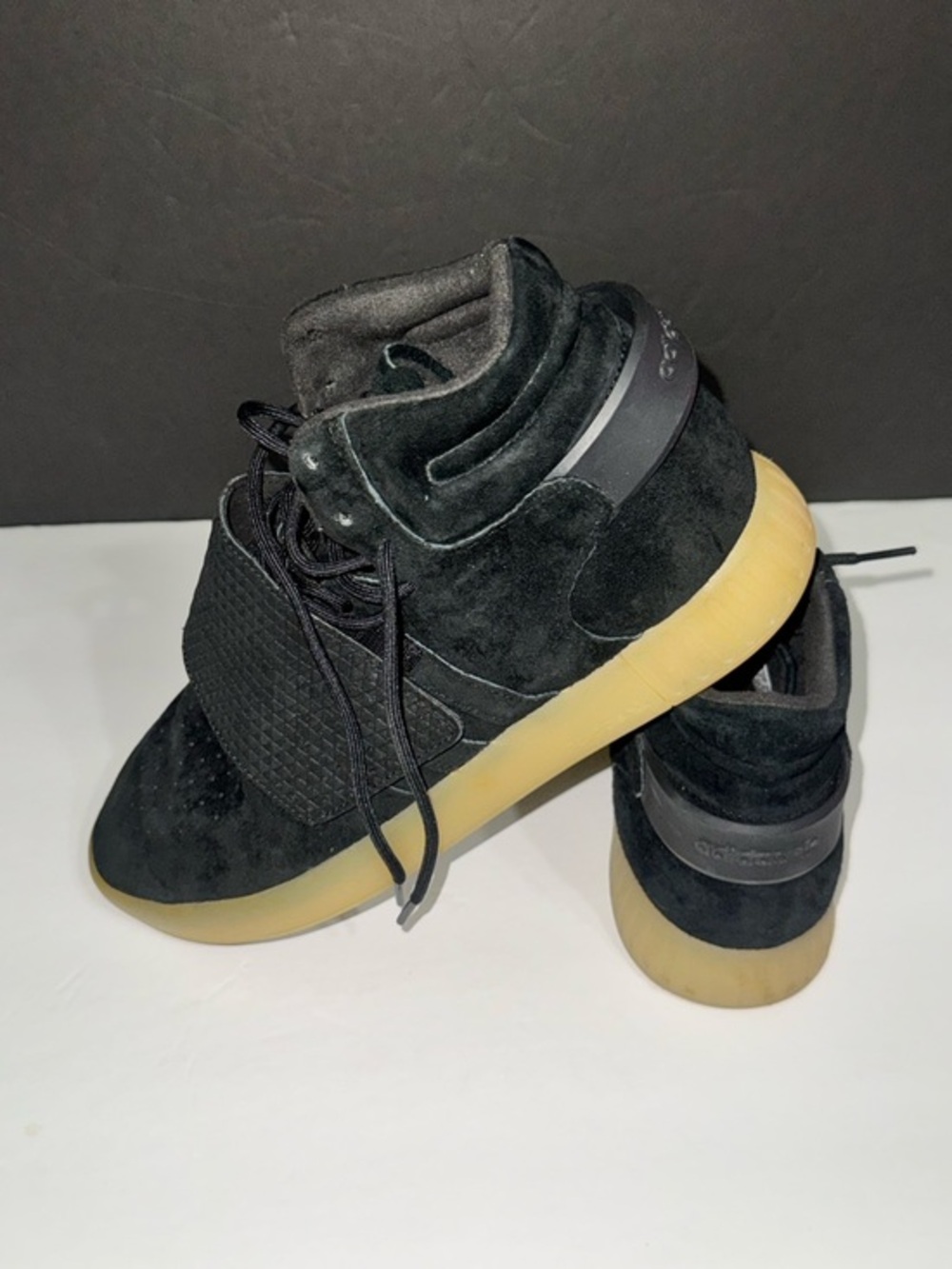 Adidas Tubular I Men’s I Invader Strap I Blk-Suede High-Top Sneakers w/ Gum Sole